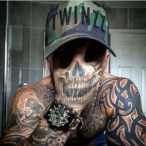 Meet your Posher, Henry